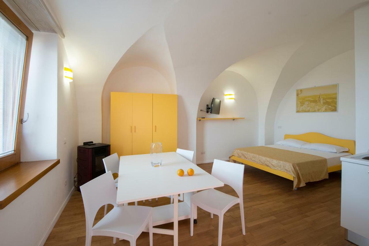Le Radici Delle Nuvole Hotel Cairano Exterior foto